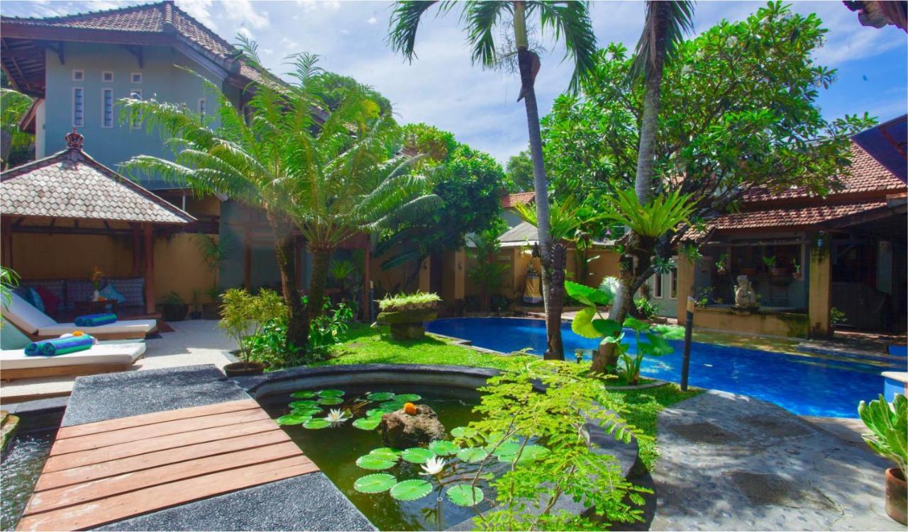 Villa Naga Maya Legian Exterior foto